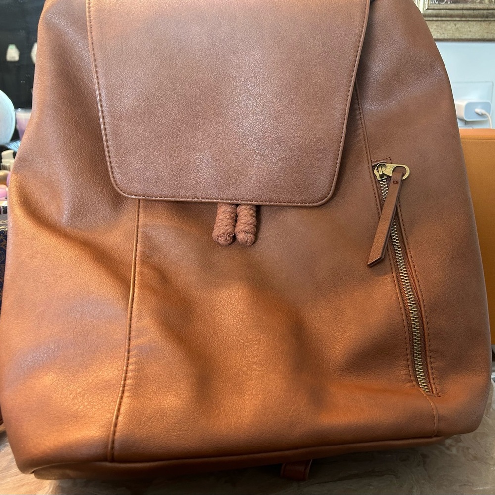 Universal Backpack - image 1